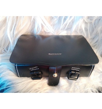 foto Ko�en� pouzdro.